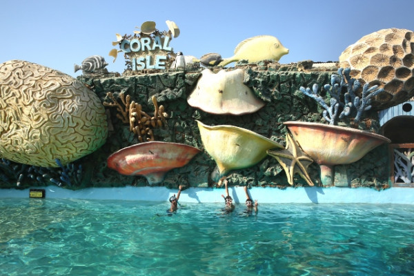 Fun Under the Sun at IceLand Water Park
