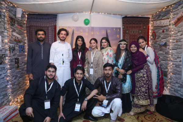 Global Day Festivities at AU Kicked off Amidst Cultural Performances & Traditional Cuisine