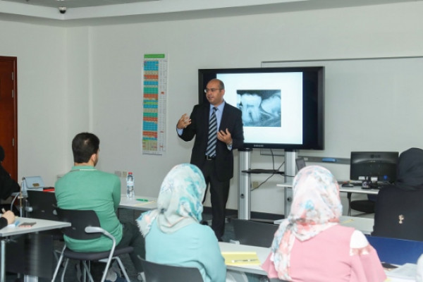 Clinical Course on Wisdom Teeth Surgical Treatment at AU