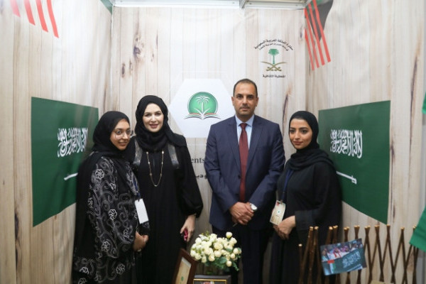 Students Club Fair at AU