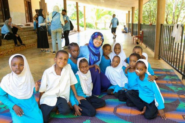 AU Students on Relief Mission to Zanzibar