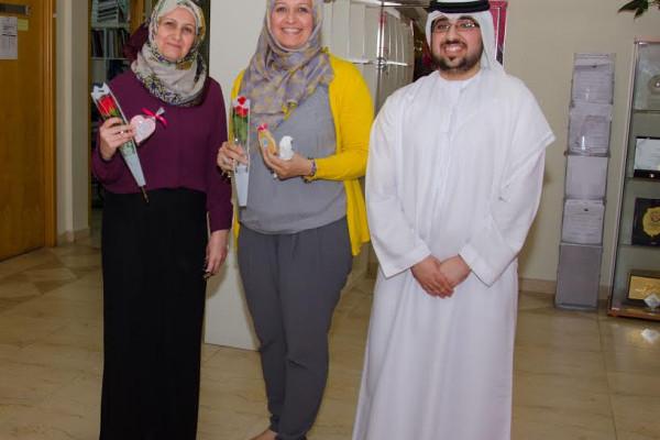 طالبات جامعة عجمان يعدن الأمهات في مستشفى خليفة