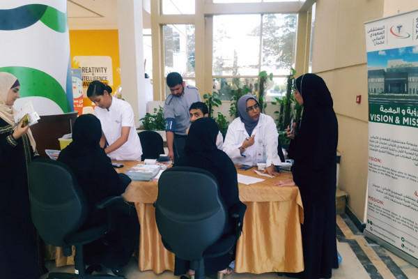 Public Relations Students Organize a Health Awareness Fair in Ajman University