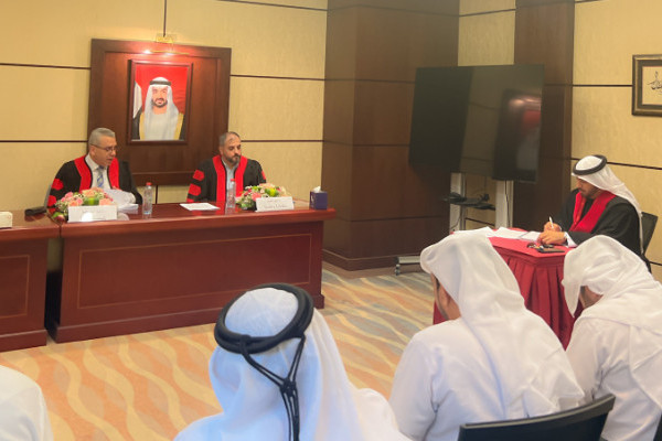 مناقشة رسالة الماجستير للطالب حمد الحبسي ومنحه تقدير امتياز في الأطروحة