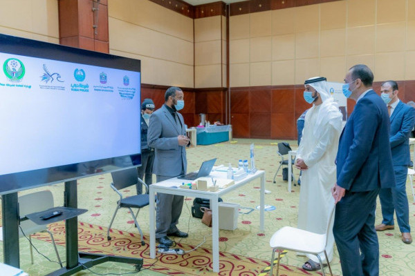 Sheikh Rashid Inspects Admission Procedures at Ajman University
