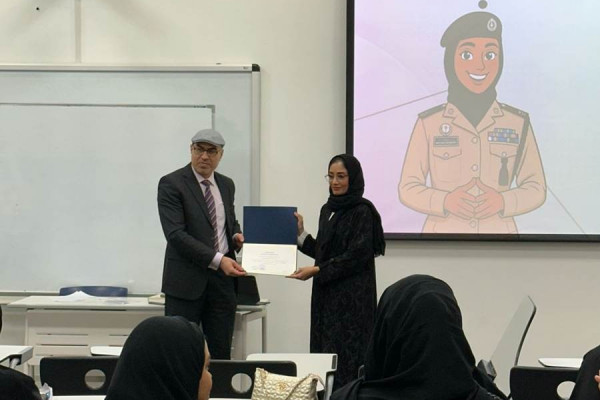 كلية القانون بجامعة عجمان تنظّم محاضرة توعوية حول الجهود الوطنية لمكافحة جرائم الإتجار بالبشر بالتعاون مع شرطة الشارقة