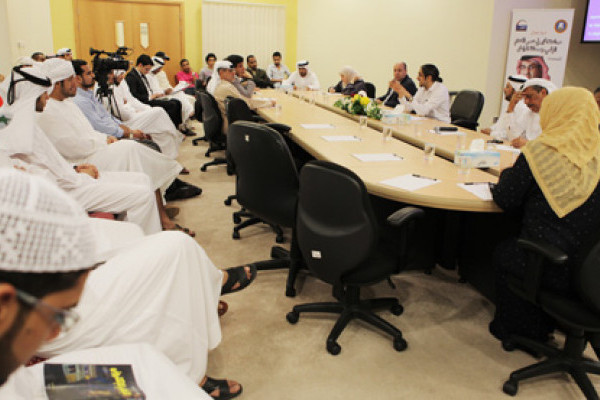 Sultan Sooud Al-Qassemi Lectures about New Media at Ajman University