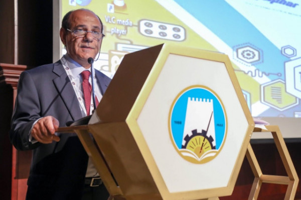 يوم مهني لكلية الصيدلة تحت شعار 