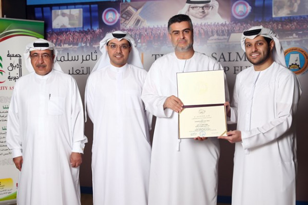 جمعية دبي الخيرية تساهم بـ 382600 درهم لدعم صندوق ثامر