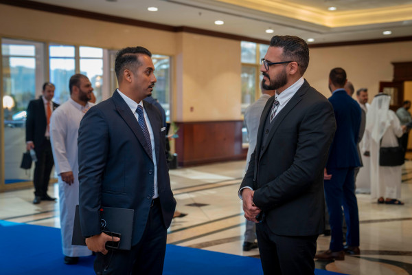 تحت رعاية سمو الشيخ عمار بن حميد النعيمي مؤتمر خريجي جامعة عجمان الأول يفتح آفاق الشراكة ويُرسّخ دور الخريجين في خدمة المجتمع