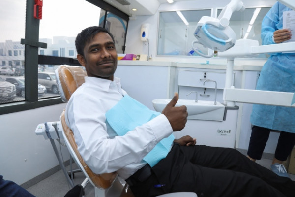 عيادة جامعة عجمان المتنقلة لطب الأسنان تقدم خدماتها في مختلف إمارات الدولة