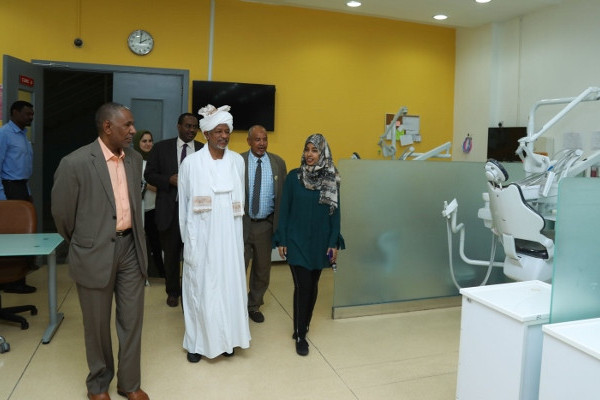 Delegation from International University of Africa Visits AU