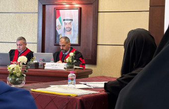 الطالبة أمل النعيمي تناقش أطروحة الماجستير في المسؤولية المدنية عن الأضرار البيئية