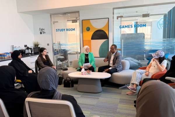 Discussion Circle: Exploring an Influential Book in Psychology _3