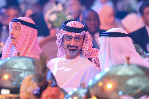 عمار بن حميد يشهد الحفل السنوي لخريجي وشركاء جامعة عجمان لعام 2024 وإطلاق مبادرة برنامج المنح الوقفية