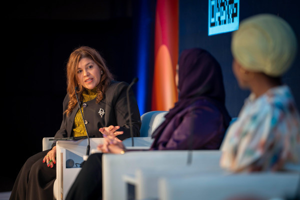 تحت رعاية سمو الشيخ عمار بن حميد النعيمي مؤتمر خريجي جامعة عجمان الأول يفتح آفاق الشراكة ويُرسّخ دور الخريجين في خدمة المجتمع