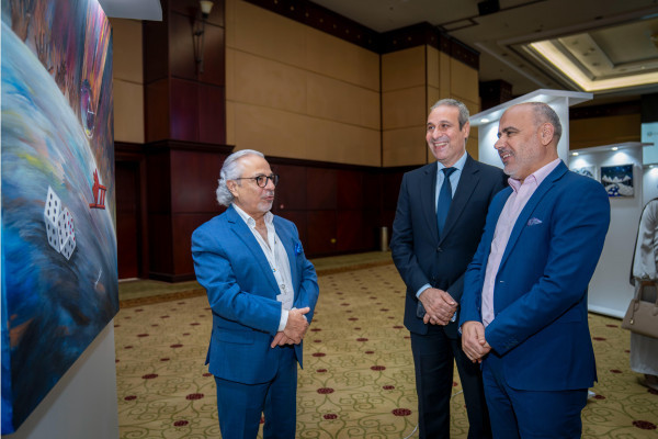 جامعة عجمان تنظم كرنفال الفنون الجميلة ومهرجان الابداع الجامعي